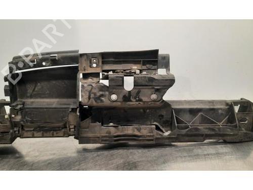 Hood lock PEUGEOT 308 III (FB_, FH_, FP_, F3_, FM_) BlueHDi 130 (FBYHZL, FBYHZT) | BP23634485C133 
