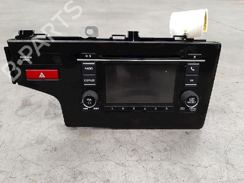 Used Radio HONDA JAZZ IV (GK_) 1.3 (102 hp) 10869648