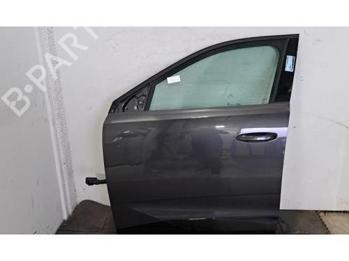 Used Left front door Left front door PEUGEOT 5008 III (KA_, KB_, KC_) e-210 (213 hp) 33132221 33132221