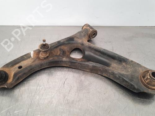 Used Left front suspension arm TOYOTA AYGO (_B1_) 1.0 (KGB10_, KGB10R) (68 hp) 11231389