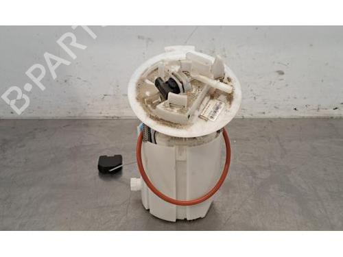 Used Fuel pump MERCEDES-BENZ C-CLASS (W205) C 200 EQ Boost (205.077) (184 hp) 23602101