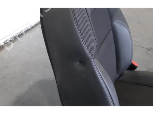 Right front seat RENAULT EXPRESS Box Body/MPV 1.5 Blue dCi 75 (F6AA) | BP23608558C16 