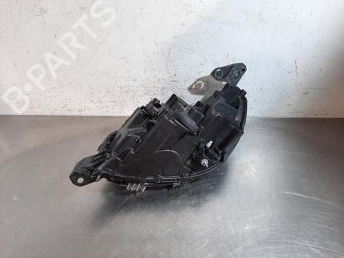 Right headlight PEUGEOT 2008 II (UD_, US_, UY_, UJ_, UR_, UC_) 1.2 Hybrid 136 (URHPYC, USHPY) | BP30915919C29 