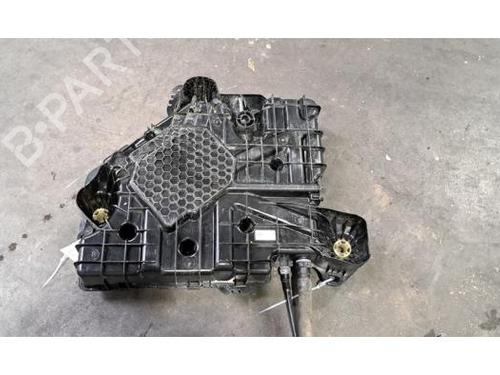 AdBlue tank PEUGEOT EXPERT Van (V_) 2.0 BlueHDi 180 | BP29844626M85