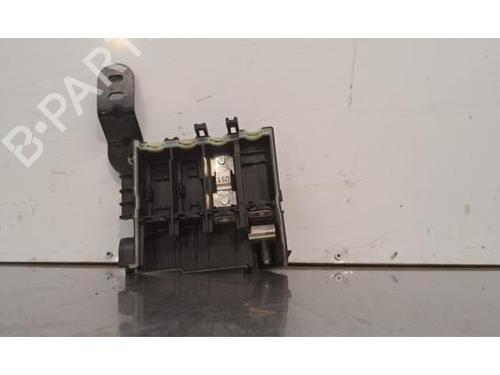 Sicherungskasten für BMW X3 (G01, F97, G08) xDrive 20 d Mild-Hybrid (190 hp) 32408332