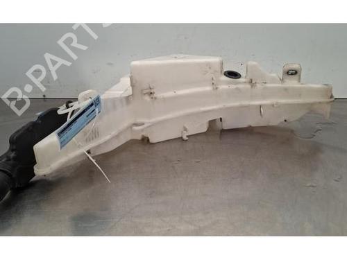windscreen-washer-tank-audi-a7-sportback-4ka-2017-33750990 main image