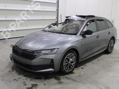 Brugte SKODA OCTAVIA IV Combi (NX5, PV5)  1.5 TSI e-TEC  4773572