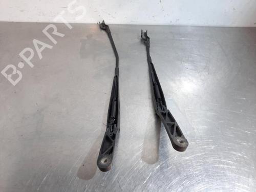 Front windshield wiper arm SEAT IBIZA IV ST (6J8, 6P8) 1.2 TSI | BP19632273C143 