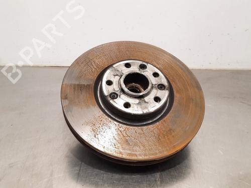 Used Left front steering knuckle PEUGEOT 308 SW III (FC_, FJ_, FR_, F4_, FN_) BlueHDi 130 (FCYHZL, FCYHZT) (131 hp) 15725910