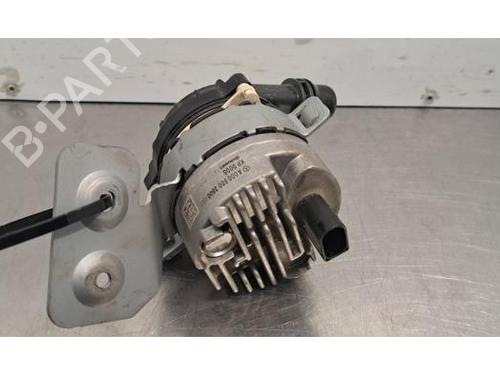 Used Auxiliary water pump MERCEDES-BENZ CLA Shooting Brake (X118) CLA 250 e (118.686) (218 hp) 32739909