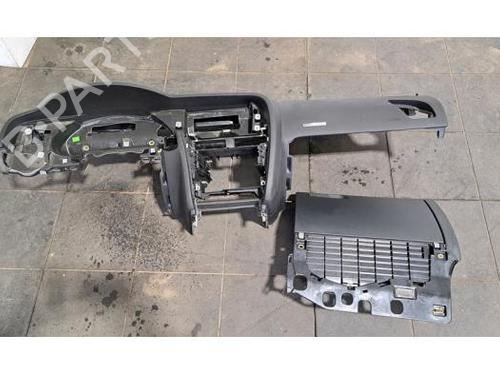 Used Dashboard AUDI A5 Sportback (8TA) 2.0 TDI (136 hp) 23623859