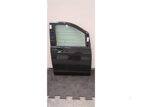 Used Right front door Right front door 37689367 37689367