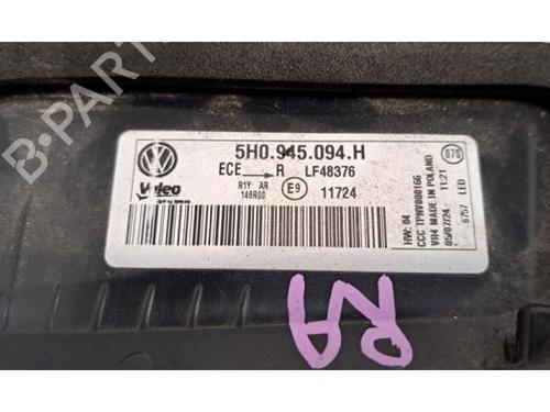 Right taillight VW GOLF VIII (CD1, DA1) 2.0 TDI | BP29318040C35 