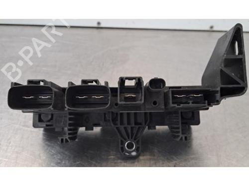 Fuse box RENAULT TRAFIC III Van (FG_) 2.0 dCi 130 (FGMY) | BP39892783E1 - Image 5