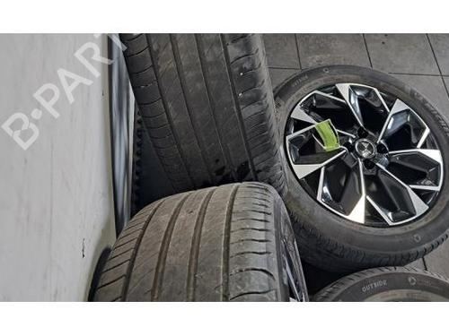 Rim DS DS 3 / DS 3 CROSSBACK (UR_, UC_, UJ_) E-TENSE (UZZKXZ) | BP29045593C45 