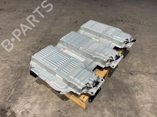 Used Battery Battery LEXUS RX (_L2_) 450h AWD (GYL25_, GYL26_, GYL25, GYL26, GYL25R, GYL26R) (313 hp) 33727124 33727124