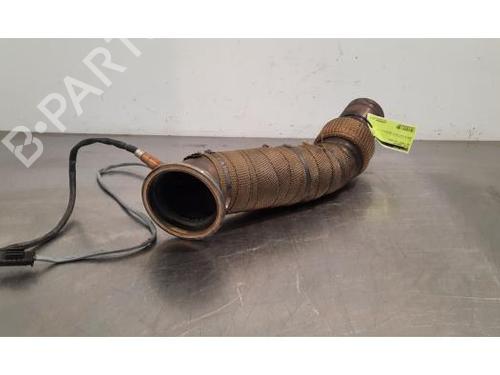 Udstødningsmanifold BMW 7 (G11, G12) 740 e, Le (326 hp) 23628692