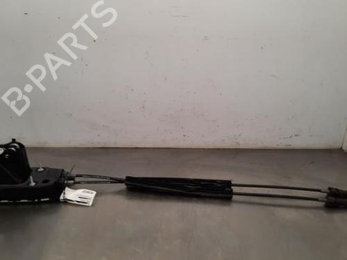 Used Gear lever VW POLO VI (AW1, BZ1, AE1) 1.6 TDI (80 hp) 23600949