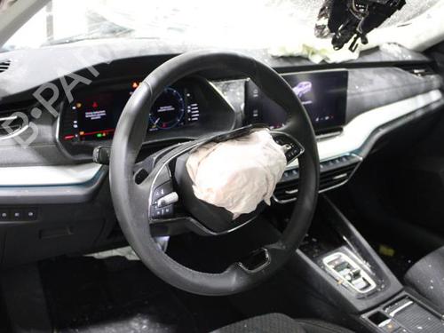 Electronic module SKODA OCTAVIA IV Combi (NX5, PV5) 1.4 TSI iV | BP33132077M83  - Image 15