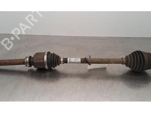 Right front driveshaft PEUGEOT 508 SW II (FC_, FJ_, F4_) 1.5 BlueHDi 130 | BP28067557M39