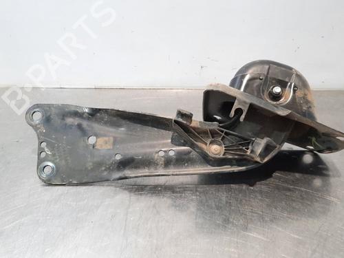 Querlenker links hinten für SKODA OCTAVIA III Combi (5E5, 5E6) 2.0 TDI / TDI RS 4x4 (184 hp) 15030010