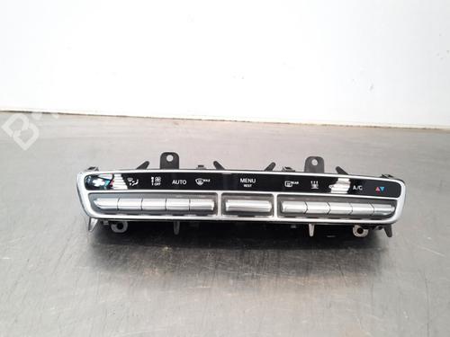 AC Styreenhet / Manøvreringsenhet MERCEDES-BENZ E-CLASS (W213) E 200 d (213.013) (150 hp) 10899941
