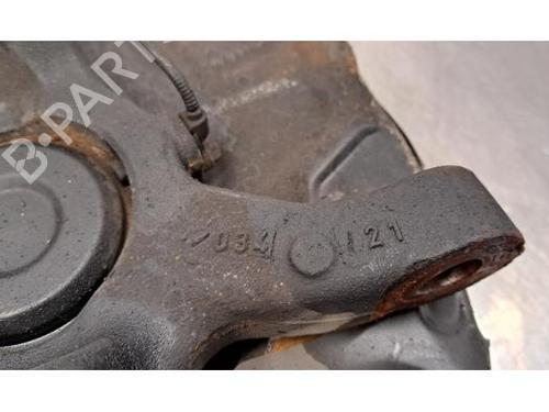 Left front steering knuckle MERCEDES-BENZ VITO Mixto (Double Cabin) (W447) 114 CDI (447.701, 447.703, 447.705) | BP23641652M25 