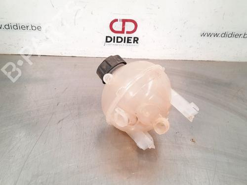Used Expansion tank PEUGEOT 308 II (LB_, LP_, LW_, LH_, L3_) 1.2 THP 110 (110 hp) 10897632