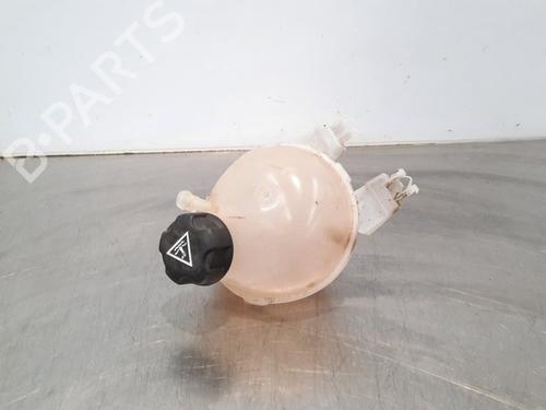 Used Expansion tank CITROËN C4 CACTUS 1.2 PureTech 130 (131 hp) 15028373
