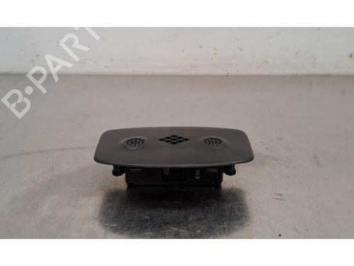 andre-toyota-c-hr-_x1_-2016-30605147 main image