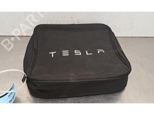 Used Other Other TESLA MODEL 3 (5YJ3) EV Perfomance AWD (534 hp) 34408360 34408360