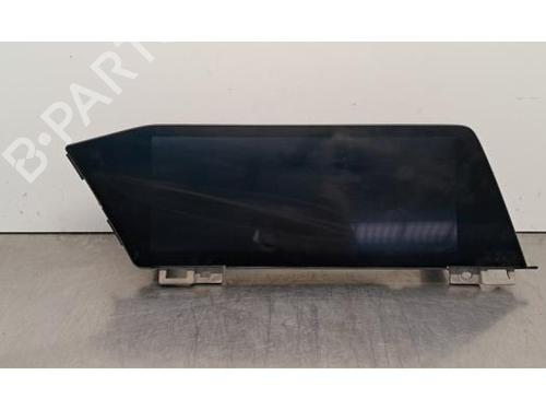 Used Display monitor BMW X5 (G05, F95) xDrive 30 d (265 hp) 31088106
