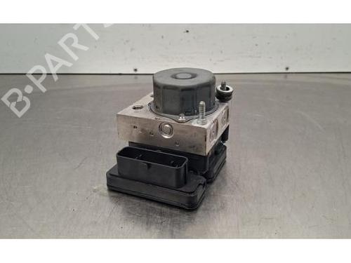 Used ABS pump RENAULT CLIO IV Grandtour (KH_) 1.5 dCi 90 (KHN3, KHN4) (90 hp) 32850438