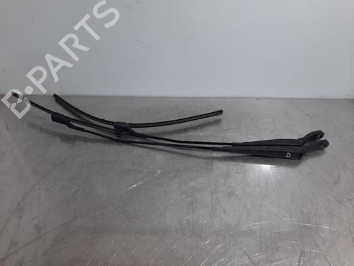 Used Front windshield wiper arm PEUGEOT PARTNER Tepee 1.6 HDi / BlueHDi 75 (75 hp) 23578646
