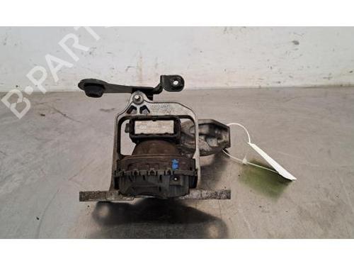 Used Engine mount OPEL VIVARO B Van (X82) 1.6 CDTI (05) (120 hp) 24479609