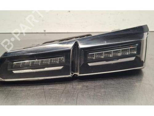 Used Right taillight PEUGEOT 308 III (FB_, FH_, FP_, F3_, FM_) BlueHDi 130 (FBYHZL, FBYHZT) (131 hp) 32665012