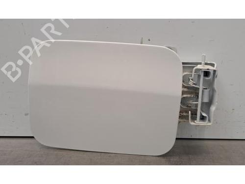 fuel-flap-dacia-duster-hm_-2017-40483915 main image