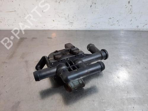 Used Auxiliary water pump BMW 5 (F10) 525 d (204 hp) 20079938