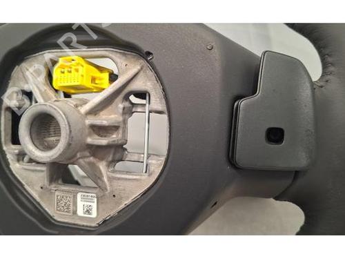 Steering wheel PEUGEOT 308 III (FB_, FH_, FP_, F3_, FM_) Hybrid 136 (FPHPYC) | BP31273060C49 
