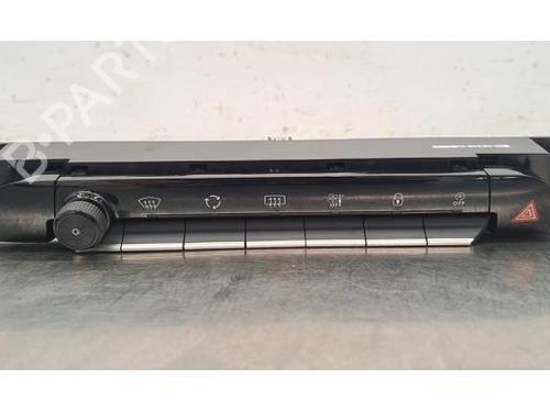 Used Climate control CITROËN C5 AIRCROSS (A_) 2.0 BlueHDi 180 (AJEHZR) (177 hp) 28719838