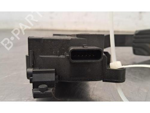 Pedal RENAULT MEGANE IV Hatchback (B9A/M/N_) 1.6 E-TECH 160 (B9NH) | BP29871776I4 