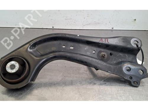 Used Right rear suspension arm Right rear suspension arm TOYOTA C-HR (_X1_) 1.8 Hybrid (ZYX10_, ZYX11_, ZYX10R, ZYX11R) (122 hp) 36005129 36005129