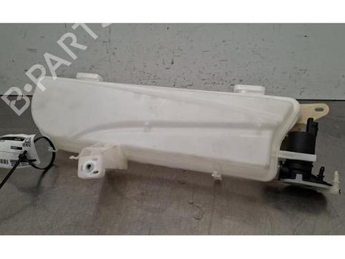 Used Windscreen washer tank Windscreen washer tank 38003908 38003908