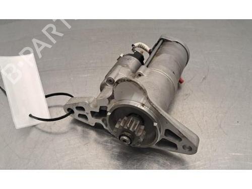 starter-jaguar-e-pace-x540-2017-40614543 main image