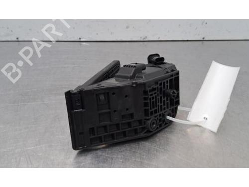 Pedale Pedale MERCEDES-BENZ EQE (V295) EQE 300 (295.111) (245 hp) 36872671 36872671
