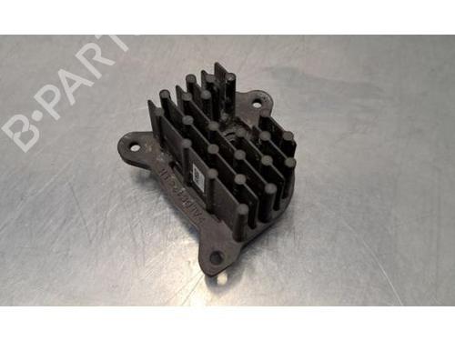 electronic-module-renault-arkana-i-lcm_-ldn_-2019-40273180 main image