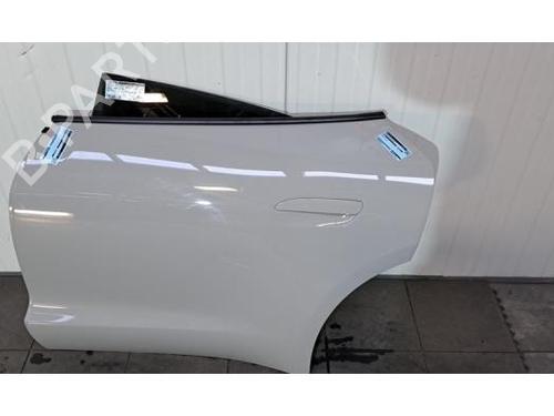 left-rear-door-porsche-taycan-y1a-2019-28572432 main image