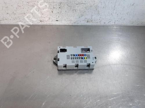 Used Fuse box LAND ROVER DISCOVERY SPORT (L550) 2.0 D 4x4 (150 hp) 30582627