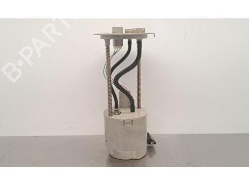 Used Fuel pump TOYOTA LAND CRUISER 200 (_J2_) 4.5 D4-D (VDJ200) (272 hp) 27215585