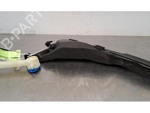 Windscreen washer tank PEUGEOT 308 III (FB_, FH_, FP_, F3_, FM_) PureTech 130 (FPHNSL, FPHNST) | BP27168537C113 
